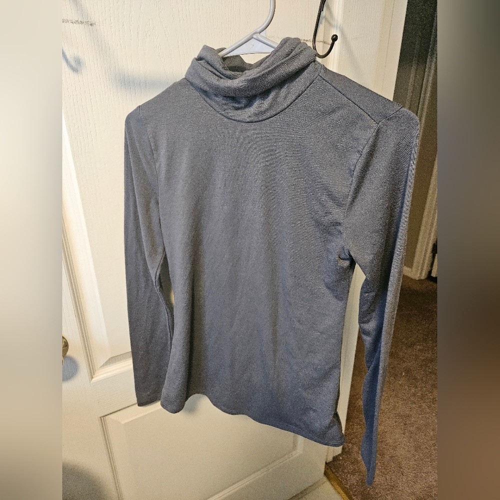 Old Navy Charcoal Turtleneck Top